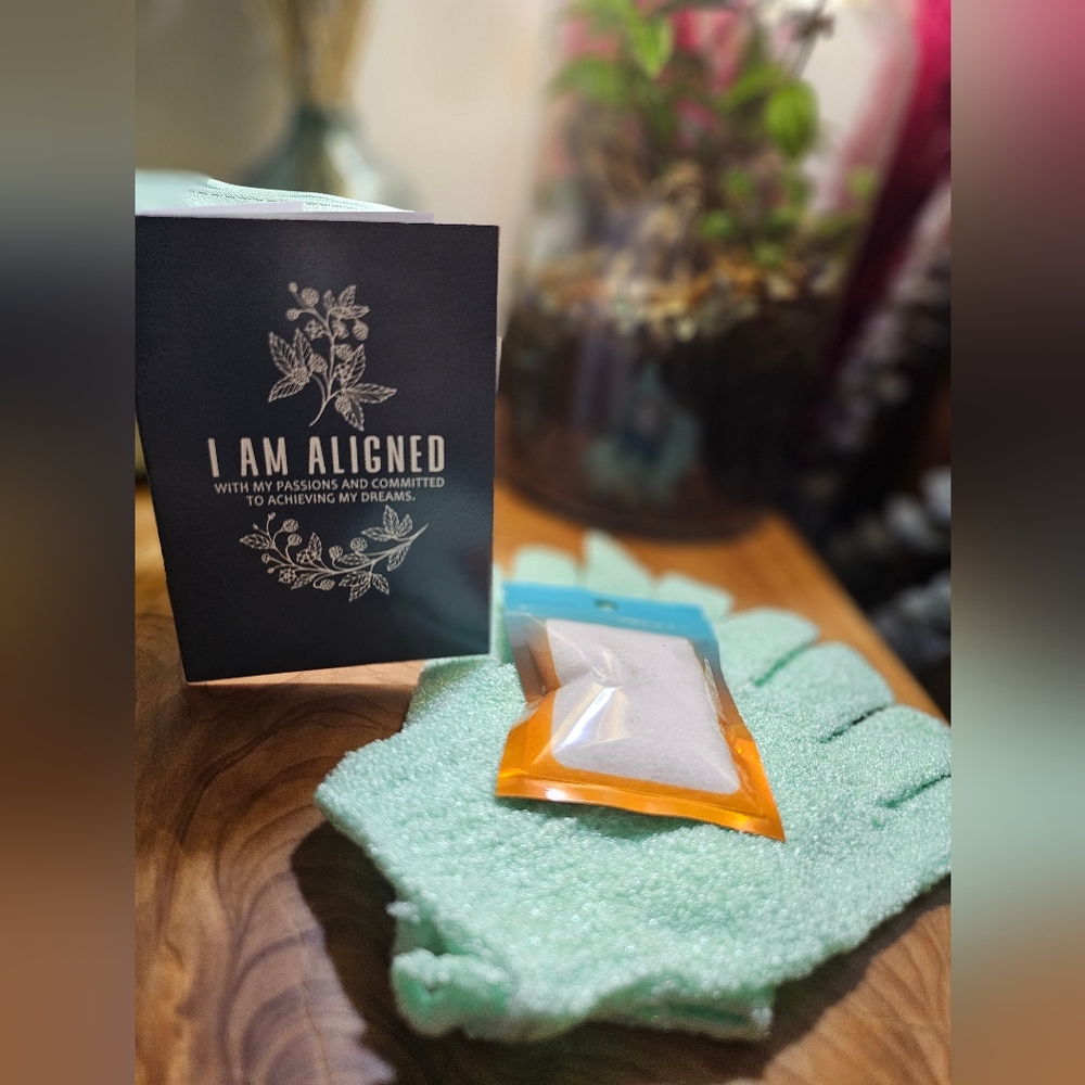 Large Self-Care Bundle - Picture 13 of 15